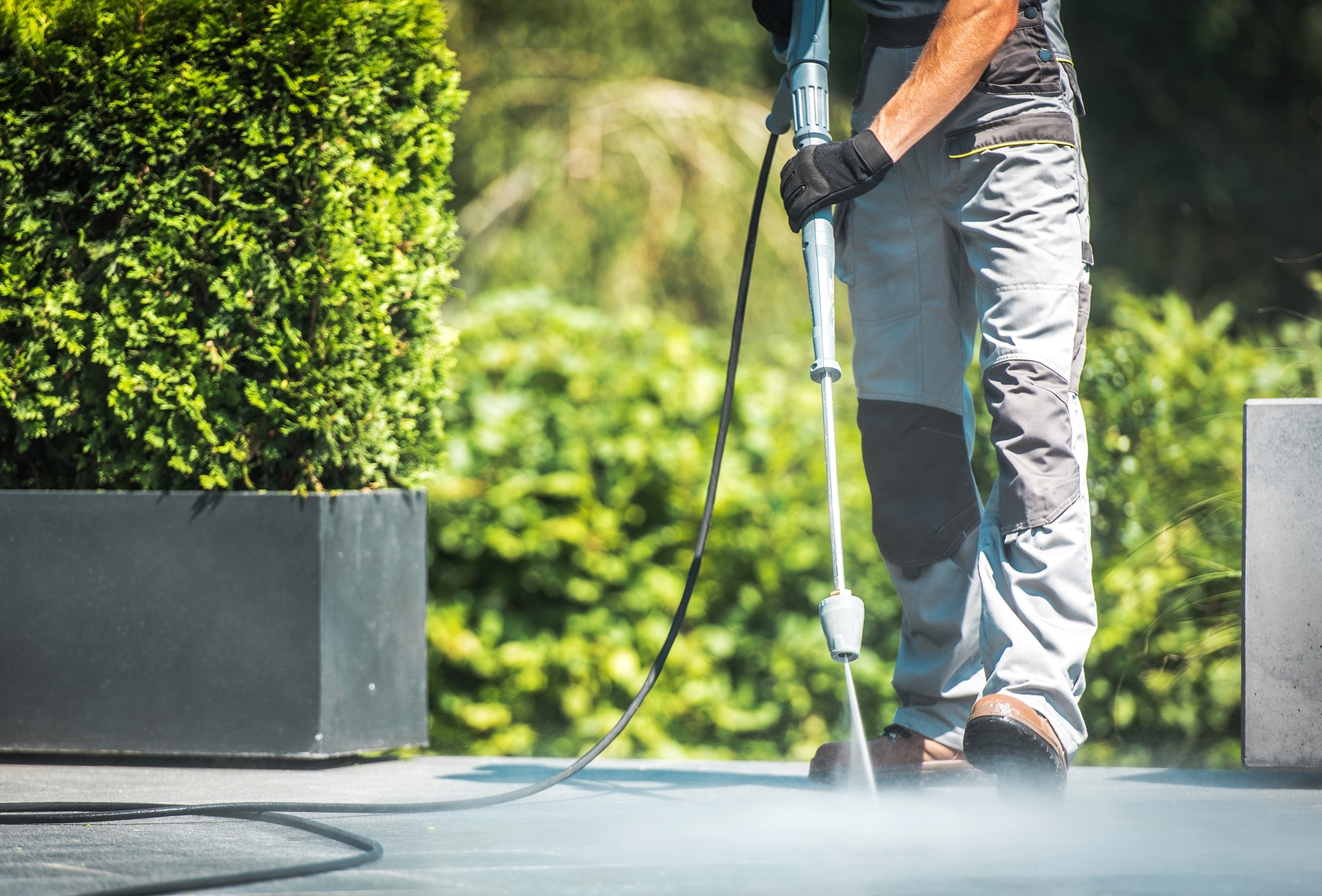 Expand Your Pressure Washing Business | Aztec Financial
